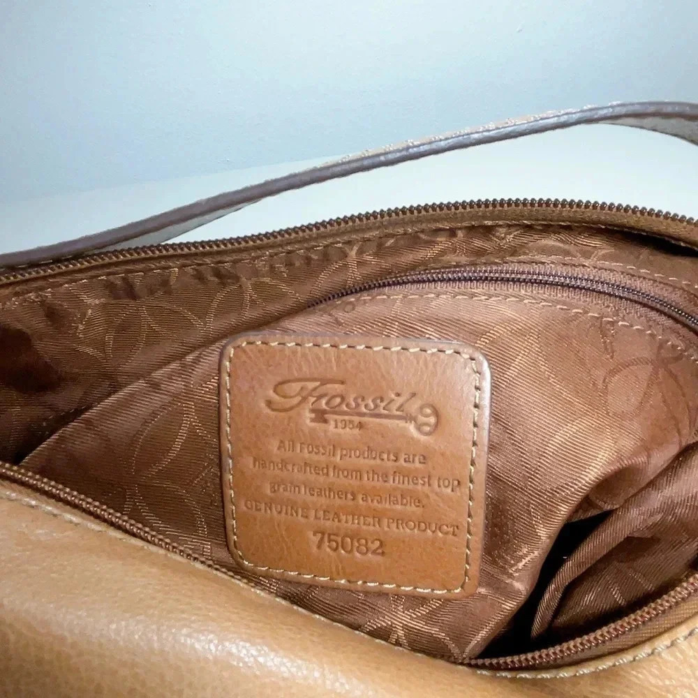 Fossil Leather Brown Key Chain Hobo Shoulder  Bag - Picture 14 of 16